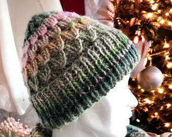 Knitted hat size M Wool hat with color gradient in Forest Green Shine made of 53% wool, hand-knitted for women