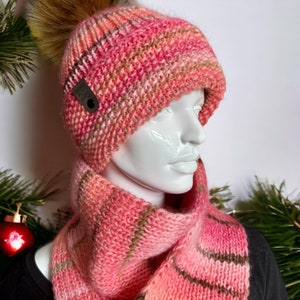 Hand-knitted set of 2 knitted hats with faux fur pompom in size L/XL with scarf, wool hat with scarf made of 53% wool for women in pink