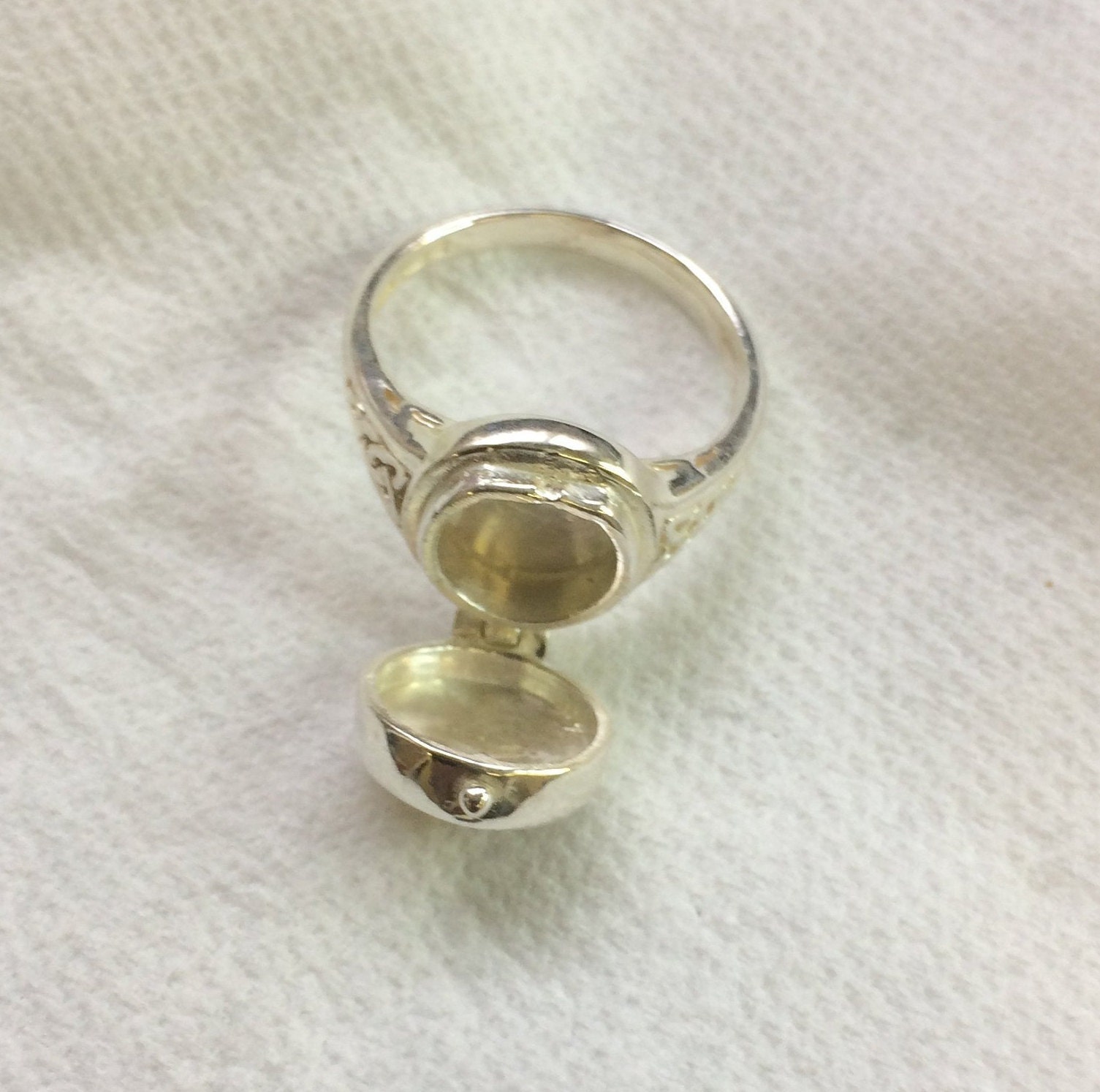 Locket Style Ring Etsy