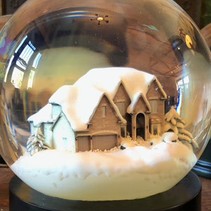 Aangepaste sneeuwbol Uw huis in een wereldbol afbeelding 6