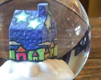 Snow Globe van Craig Downs - Limited Edition van 25