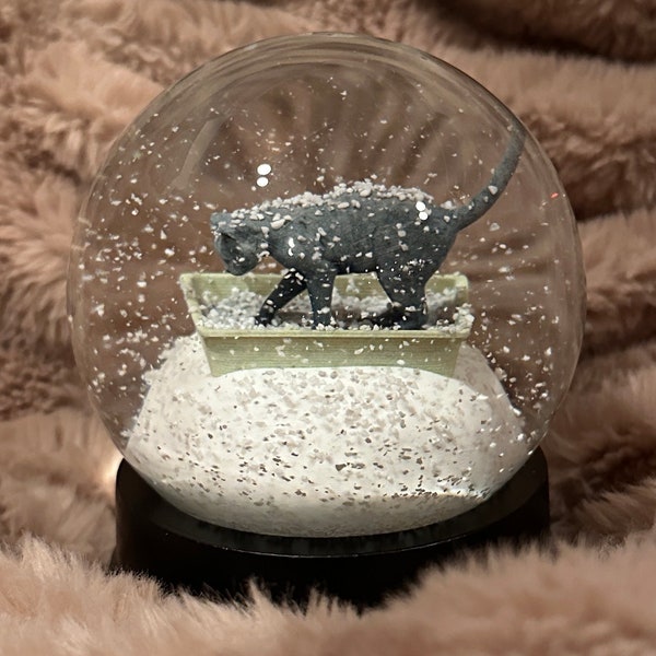 Gray Kitty Litter Snow Globe