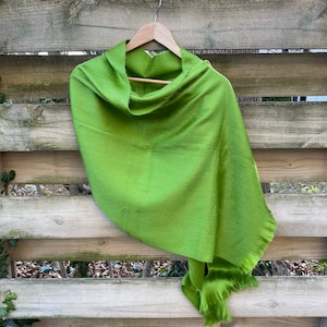 Alpaca Shawl Pear Green