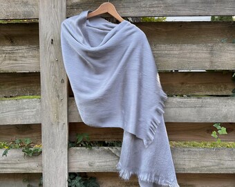 ALPACA Stola-shawl-soft-light Grey - Etsy