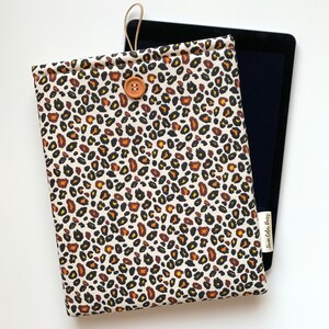 Leopard print Kindle Sleeve, Book Sleeve, iPad Cover, Book Pouch, Kindle Paperwhite case, Paperback Book Bag, Bookish gifts