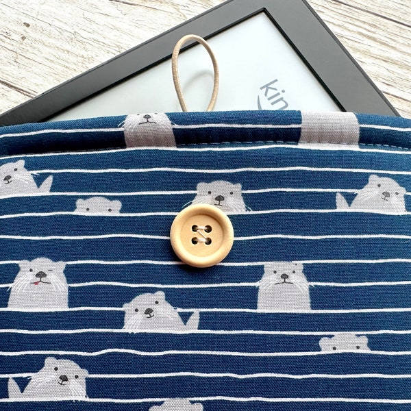 Otter Kindle Sleeve, Book Sleeve, iPad Cover, Book Pouch, Kindle Paperwhite case, Otter gifts, Paperback Book Bag, Bookish gifts