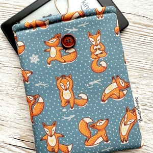 Fox Yoga Kindle Sleeve, Book Sleeve, iPad Cover, 2024 Paperwhite sleeve, Kindle Scribe case, Yoga gifts, Bookish gifts