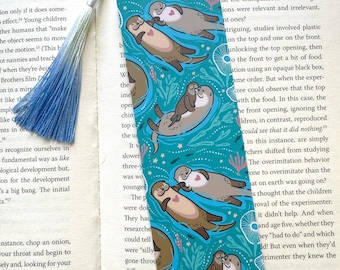 Otters in Love Lesezeichen mit Quaste, doppelseitig, laminiert, Otter Geschenk, Buchliebhaber Geschenk