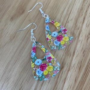 Spring floral earrings - festive earrings - acrylic - three design options - very light - mother&#39;s day gift - gardener gift- flower earrings
