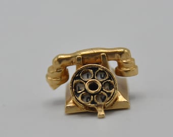 14k yellow gold old fashioned telephone charm