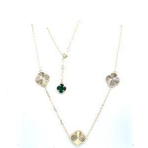 14K Yellow Gold Malachite Four Leaf Clover Necklace 14K Yellow Gold Malachite Four Leaf Clover Necklace