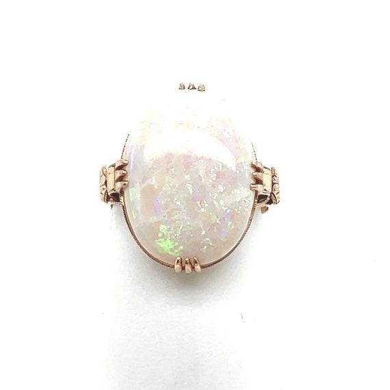 18K Yellow Gold and Opal Antique Ring