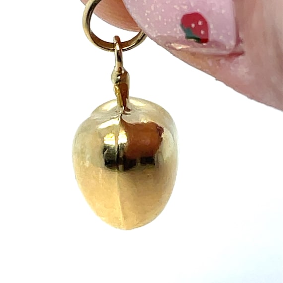 14KY Apple Charm View 2