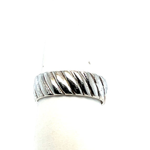Sterling Silver Ribbed  Ring - image 3