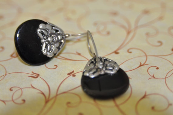 Costume Earrings - image 1