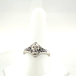 Sterling Silver Skull Ring
