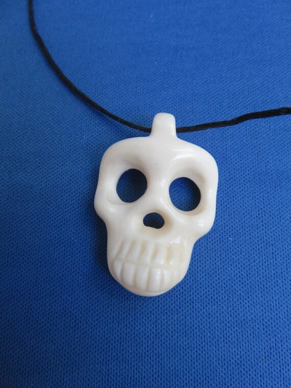 African Art Ethnic Jewelry Shona Carving Polished COW BONE Traditional Style TURTLE Pendant Necklace Zimbabwe C
