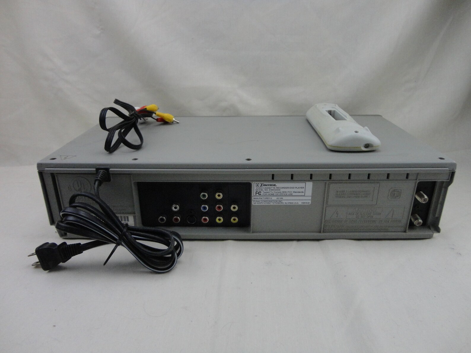 Emerson EWD2004 DVD VCR Dual Double Deck Combo with Remote Etsy