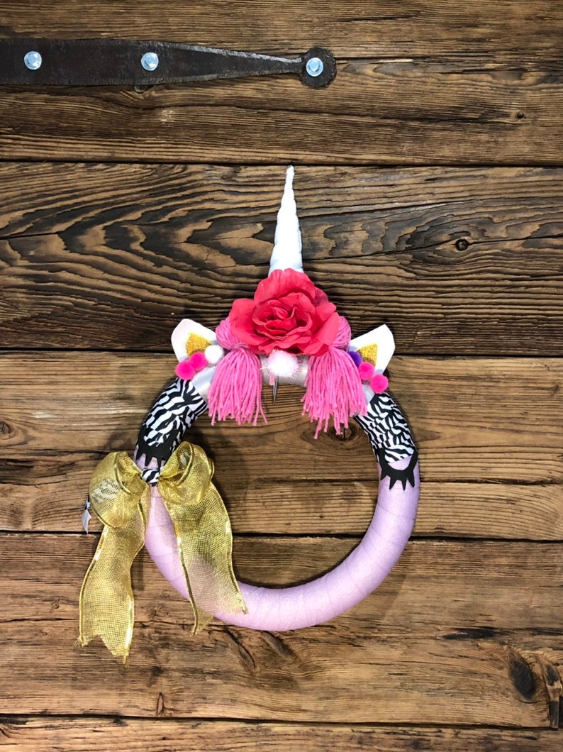 zebra print wreaths bedroom decor girl/'s room decorations unicorn gifts Unicorn wreaths party decorations unicorn birthday parties