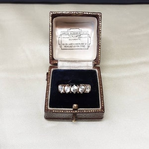 Stunning Vintage Gold and Natural Clear Tourmaline Multi Stone Ring.