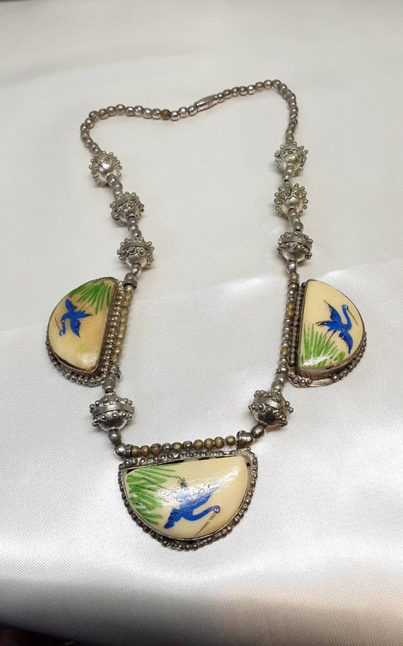 Beautiful Antique Japanese Hand Painted Necklace. - image 8