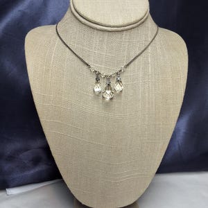 Beautiful Art Deco,Antique, Women&#39;s Sterling Silver and Sparkling Crystal Glass Pendant Necklace.