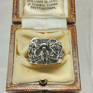 Beautiful Vintage, Women&#39;s Sterling Silver, Intricate Filigree Butterfly Ring.