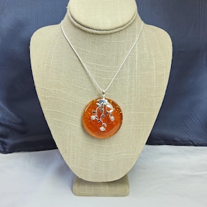 Fabulous Vintage, Women&#39;s Sterling Silver and Large Faux Amber Floral Pendant with a Sterling Silver Snake Chain.