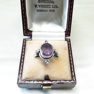 Stylish Vintage Sterling Silver and Natural Amethyst Statement Ring.