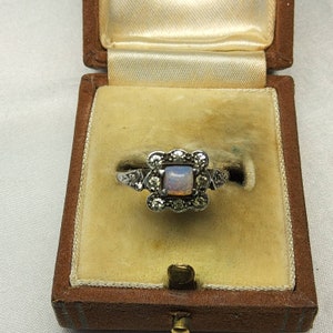 Beautiful Art Deco, Antique, Women's Gold, Silver,Foiled Glass and Clear Paste Statement Ring. UK size L, US size 5 3/4.