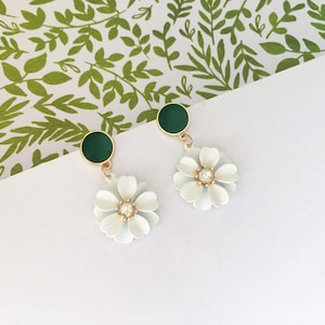 Invisible clip on earrings, White Flower Earrings