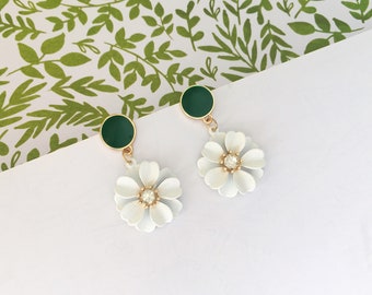 Invisible clip on earrings, White Flower Earrings