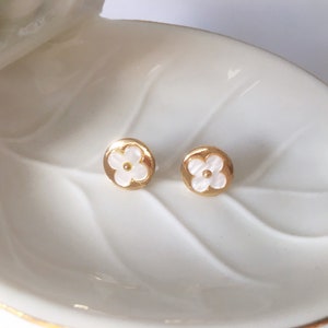 Invisible clip on earrings, White Four Leaf Clover Golden Studs