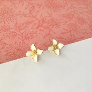 Invisible clip on earrings, White Flower Studs