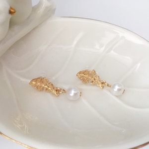 Invisible clip on earrings, Golden Feather and Pearl Earrings