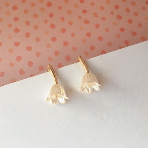 Invisible clip on earrings,  White Lily of the Valley Studs