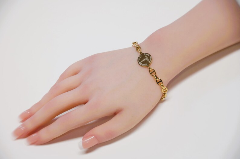 Trendy Personalized Mariner Link Chain Medical Bracelet. Special