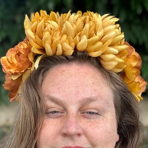 Giant Golden Chrysanthemum Flower Crown
