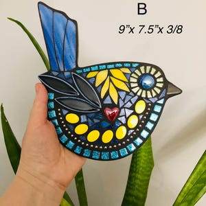 Handgefertigte Mosaik Blauer Vogel Wandkunst - Handgemachtes Glasmalerei Blauhäher Design - Vogelliebhaber Geschenk - Naturgarten Inspiriertes Wohndekor