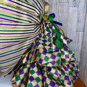 mardi gras tabletop decor