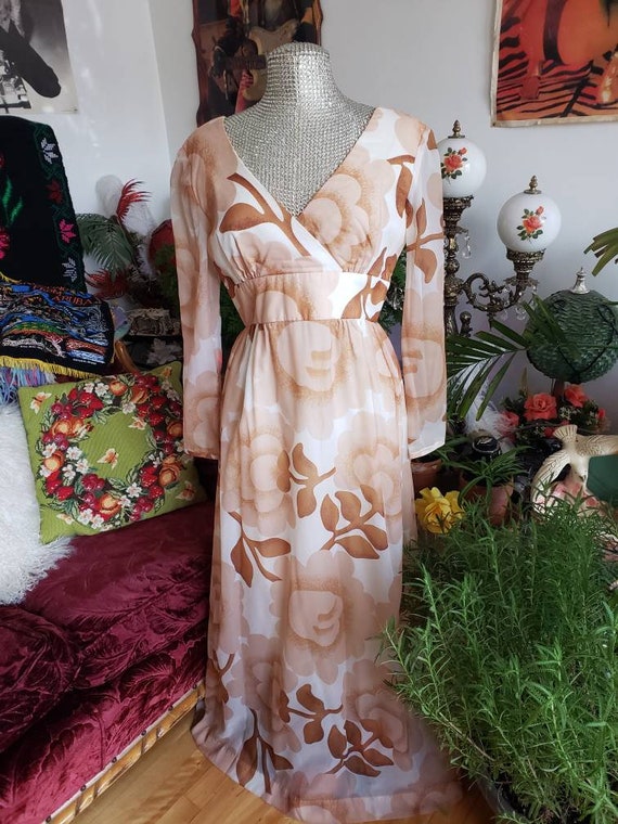 Malia of Honolulu chiffon 1960s Hawaiian couture g