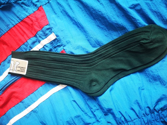 1970s deadstock forest green knit socks - image 2