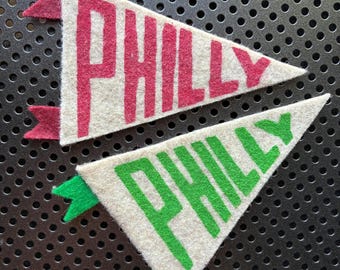 Philadelphia Philly Felt Pennant Magnet - Fridge Magnet - Old Fashioned Handmade Pennant