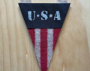 USA Flag Felt Pennant Magnet - Fridge Magnet - Old Fashioned Handmade Pennant