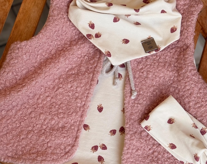 Featured listing image: Reversible strawberry vest for children in a set