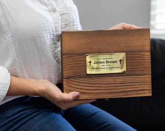 Custom Memorial Urn Nameplate - Personalized Stainless Steel Plaque For Ashes Box, Pet Memorial Badge - Remembrance Funerary Plaque