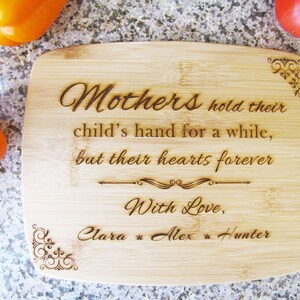 Personalized Cutting Board - Mother&#39;s Day - Natural Bamboo