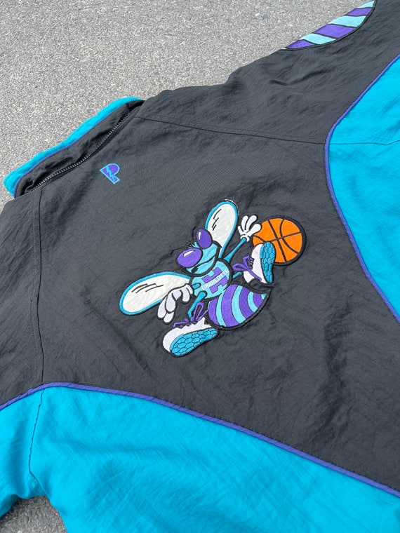 Vintage Pro Player Charlotte Hornets Half Zip Pullover