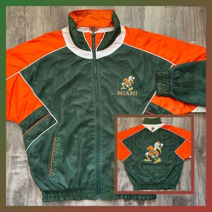 90s Pro Player マイアミハリケーンズ ナイロンジャケット 90's Vintage - Pro Player Miami Hurricanes Jacket - Size L