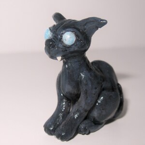 Gateau De Chat Matagot Noir Figurine Dargile Polymere Doux Etsy Gateau De Chat Matagot Noir Figurine Dargile Polymere Doux Etsy